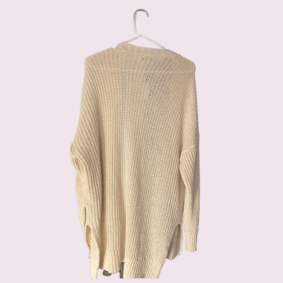 🆕AE Long-Sleeve Knit Beige Cardigan (NEW) - Picture 2 of 5